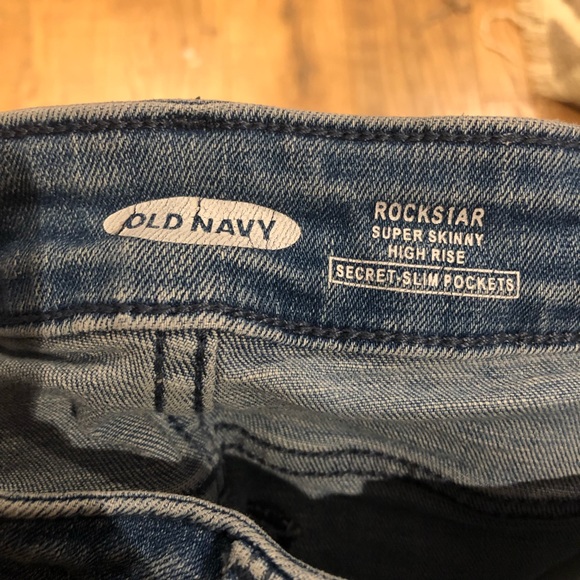 Old Navy Ripped Jeans - Picture 3 of 3
